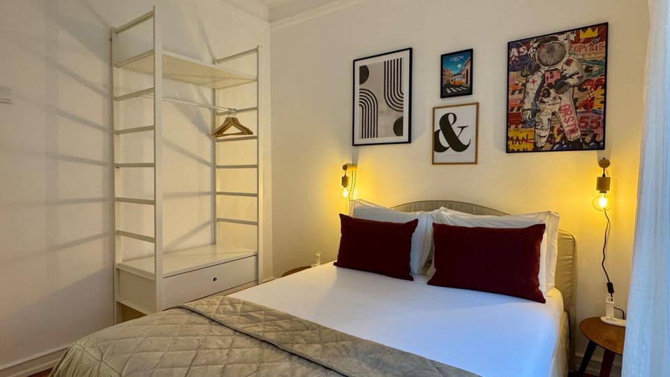Bed, Bedroom, wardrobe