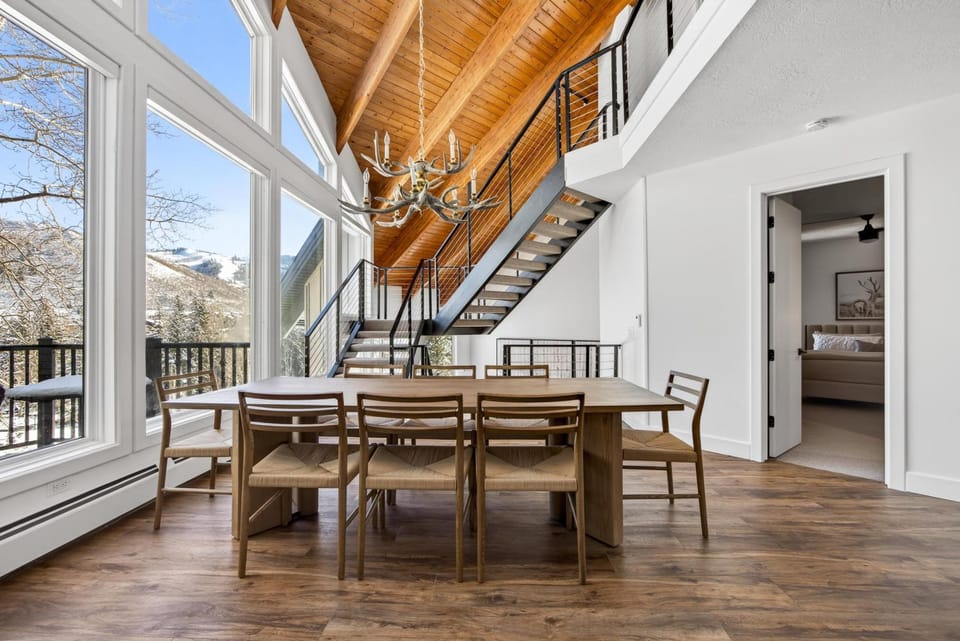 Pinnacle #1484 House in Park City