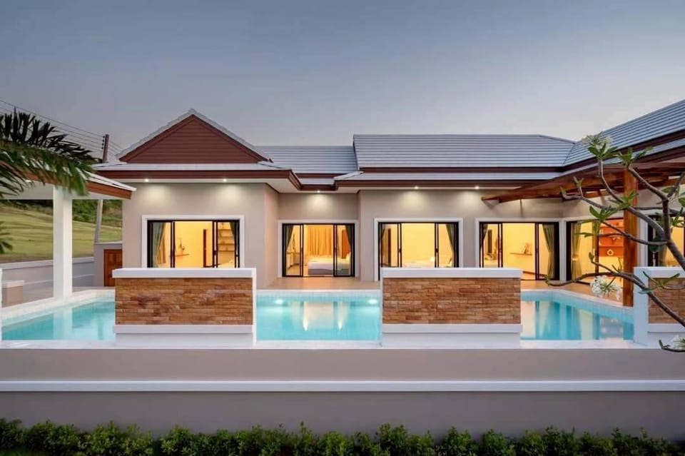 Pool view, Swimming pool, Swimming pool