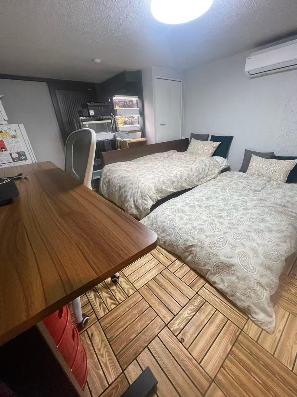 Photo of the whole room