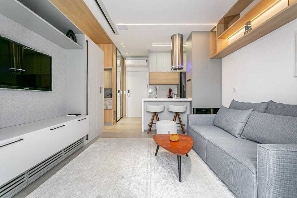 Communal lounge/ TV room, TV and multimedia, Living room, air conditioner