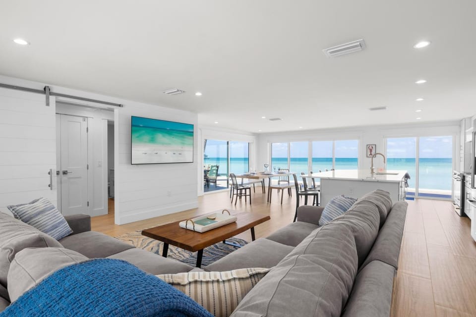 AMI Swedish Beach House House in Anna Maria Island
