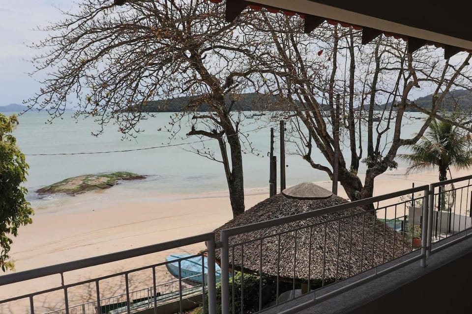 Natural landscape, Garden, View (from property/room), Balcony/Terrace, Sea view
