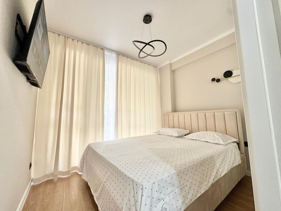 Люкс апартаменты Ботаника новострой Apartment in Chișinău