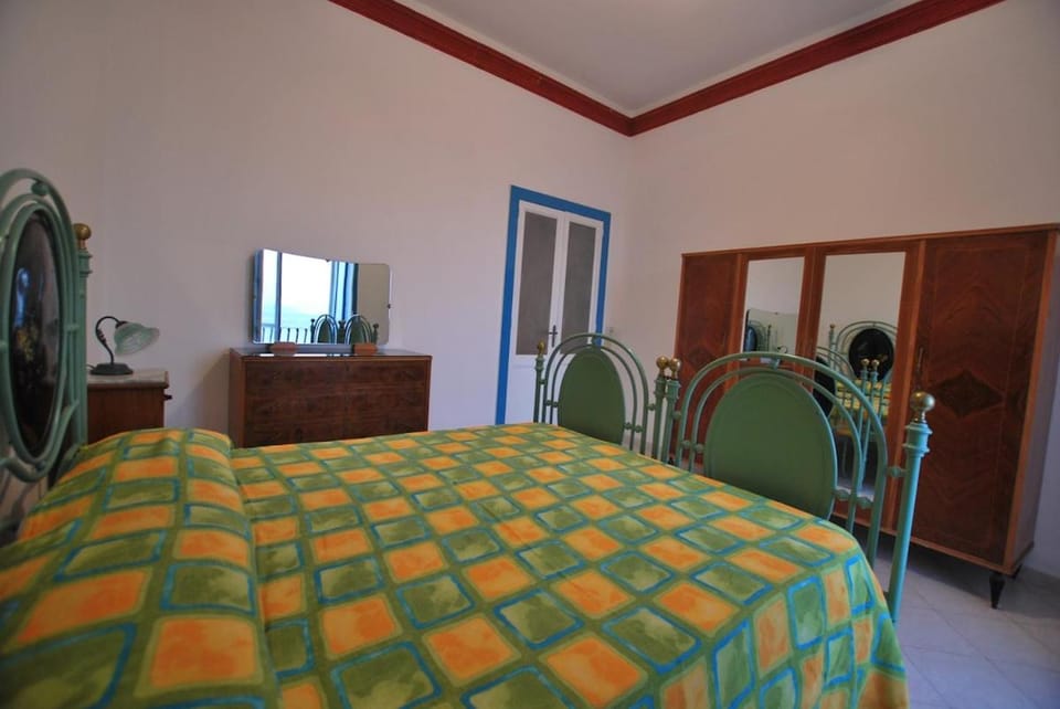 Oasi 2 terrace overlooking the sea in Canneto Apartment in Canneto