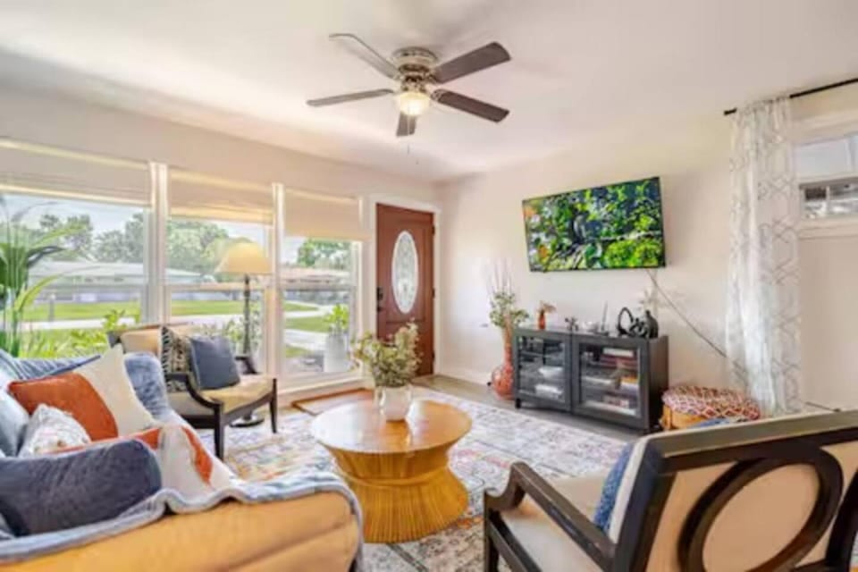 Ideal for Trades Private Room Shared Home Tampa House in Tampa