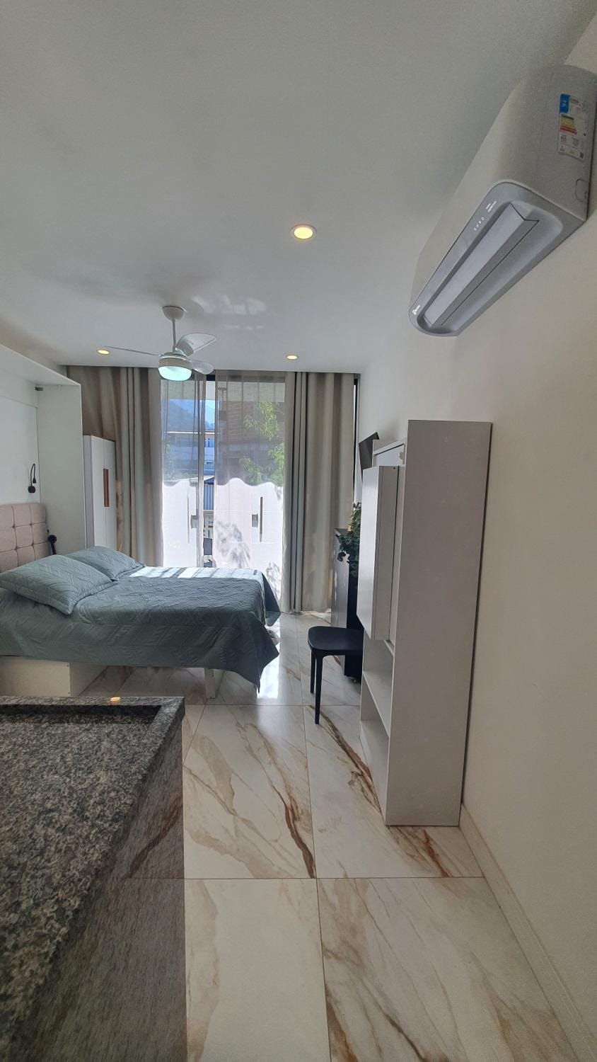 JacuVillage 33 - Estúdio Moderno para Casal em Jacuecanga - Novíssimo e Aconchegante Apartment in Angra dos Reis