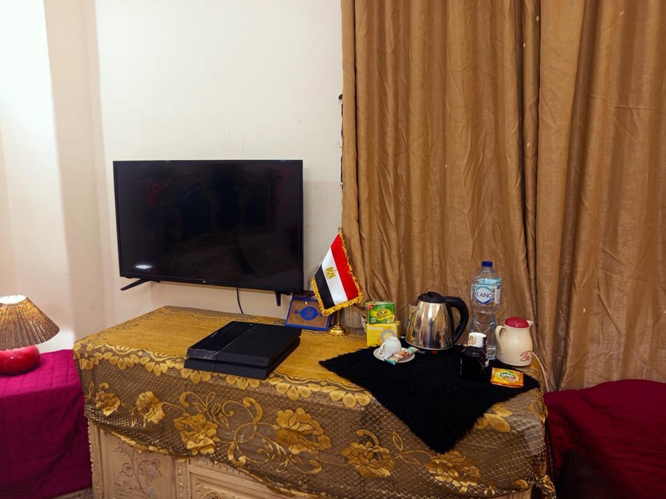 TV and multimedia, Coffee/tea facilities, Kitchen or kitchenette