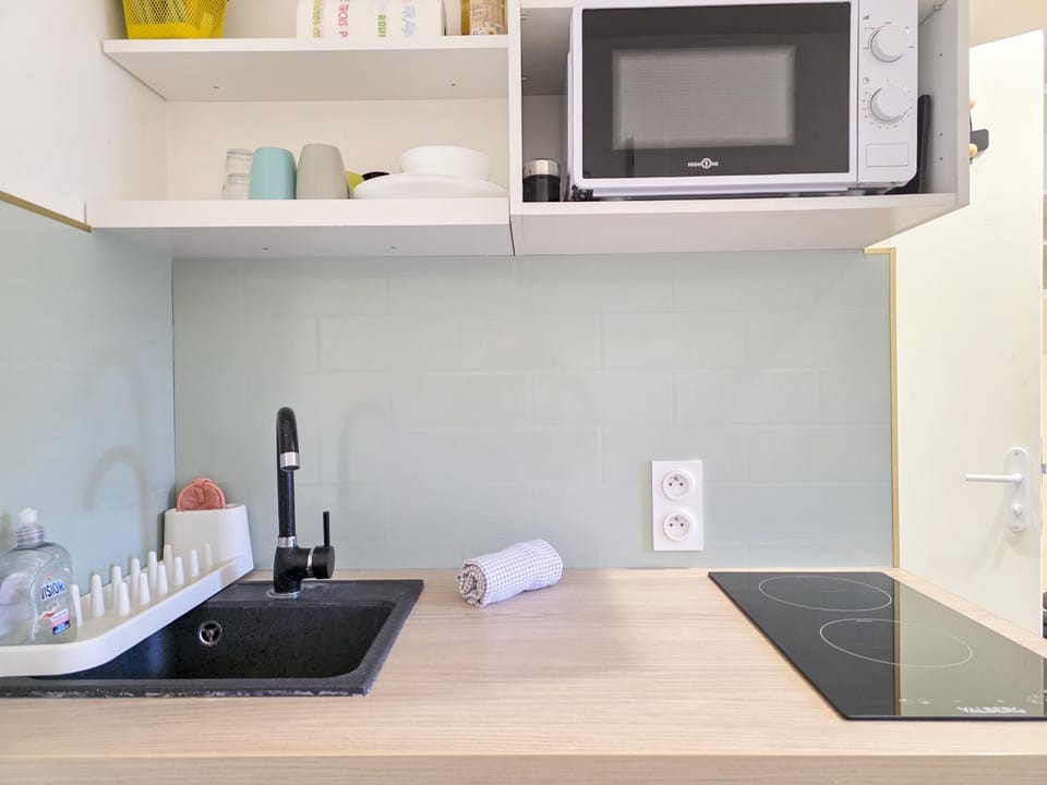 L'émeraude - Élégance apaisante & 50m de la gare Apartment in Brittany