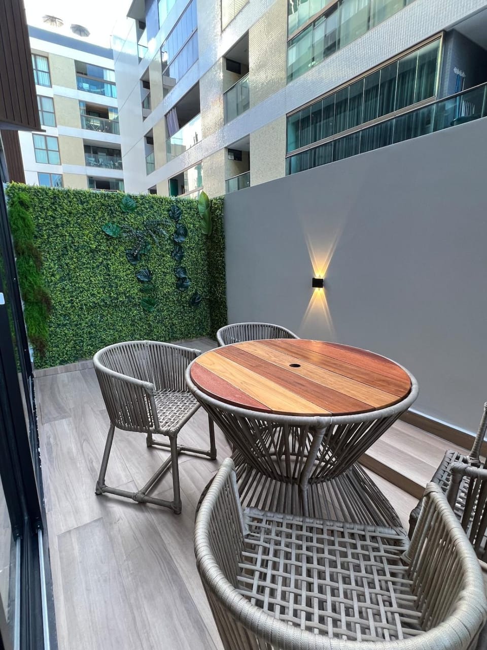Patio, Balcony/Terrace