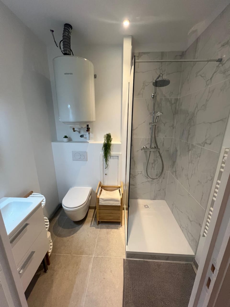 Shower, Bathroom