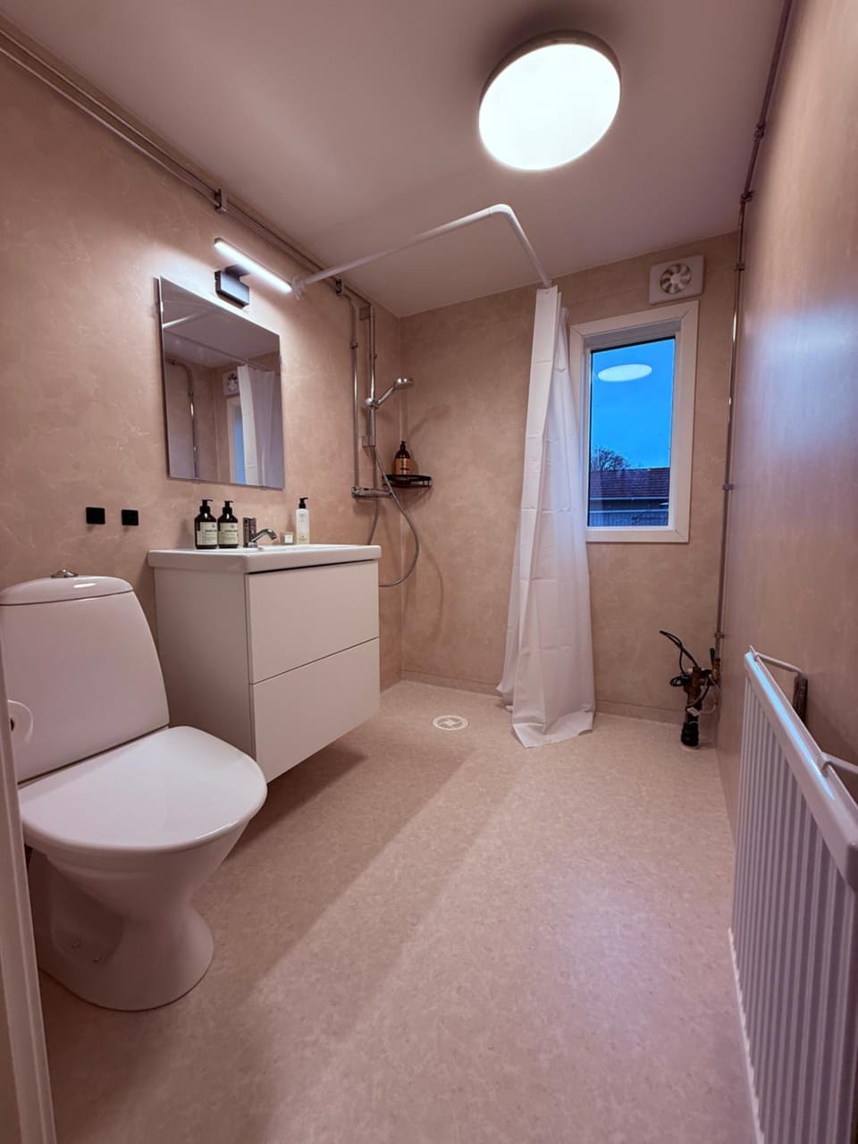 Mysig stuga Buared - Family nature stay House in Västra Götaland County
