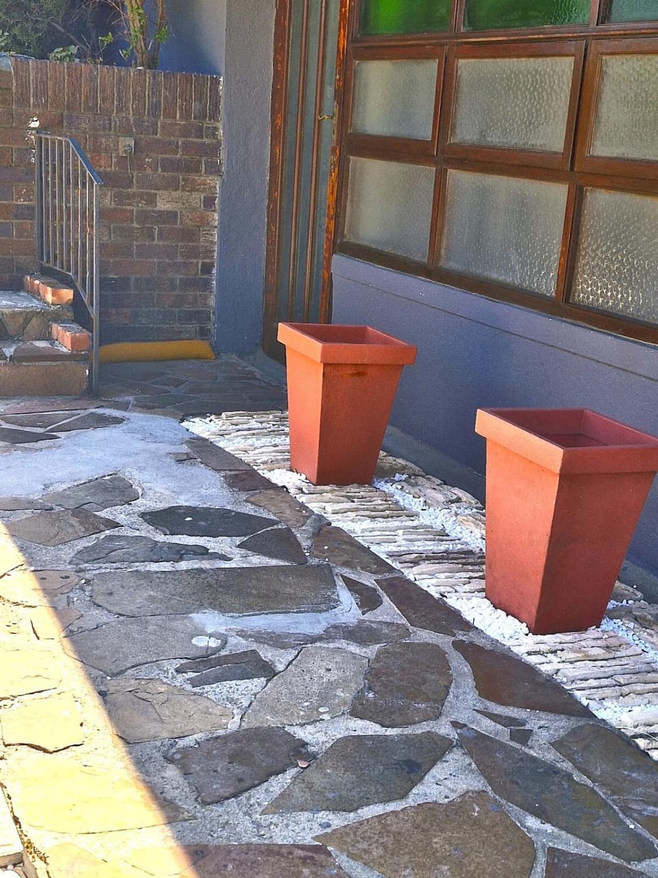 Central, Spacious GF Apartment, access to N1,N2,M5 Apartment in Cape Town