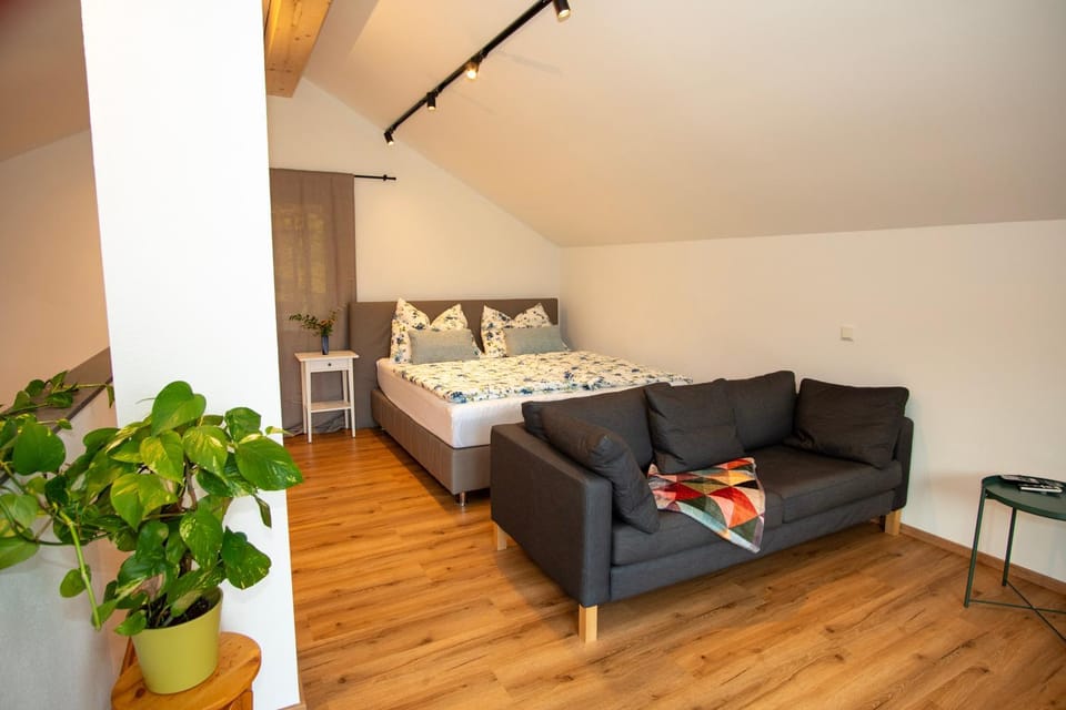Living room, Bedroom