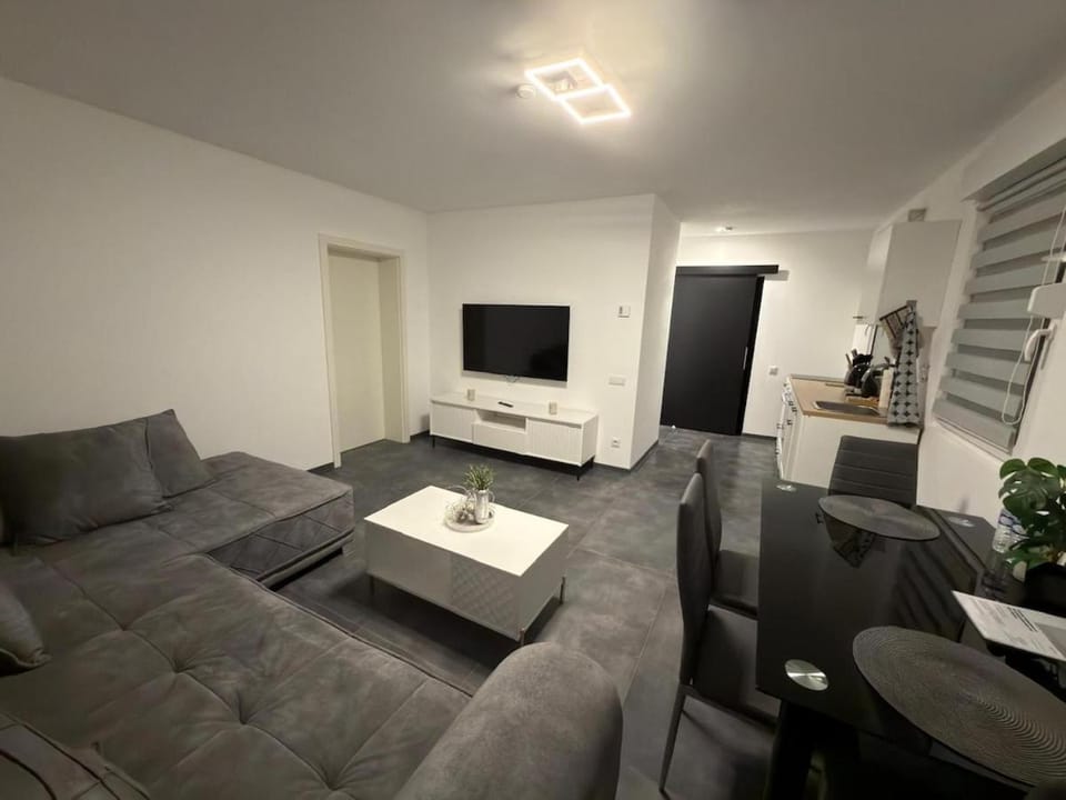 Mira Suites 2 Apartment in Saarbrücken