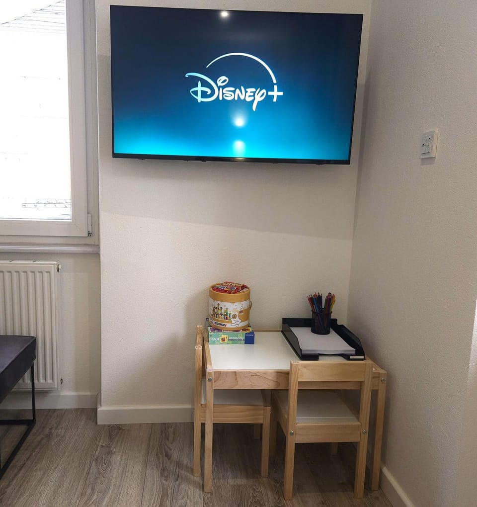 Appartement Familial- T3 LUXE- Borne VE- Recharging Station - 5min de la Gare- Colmar Apartment in Colmar