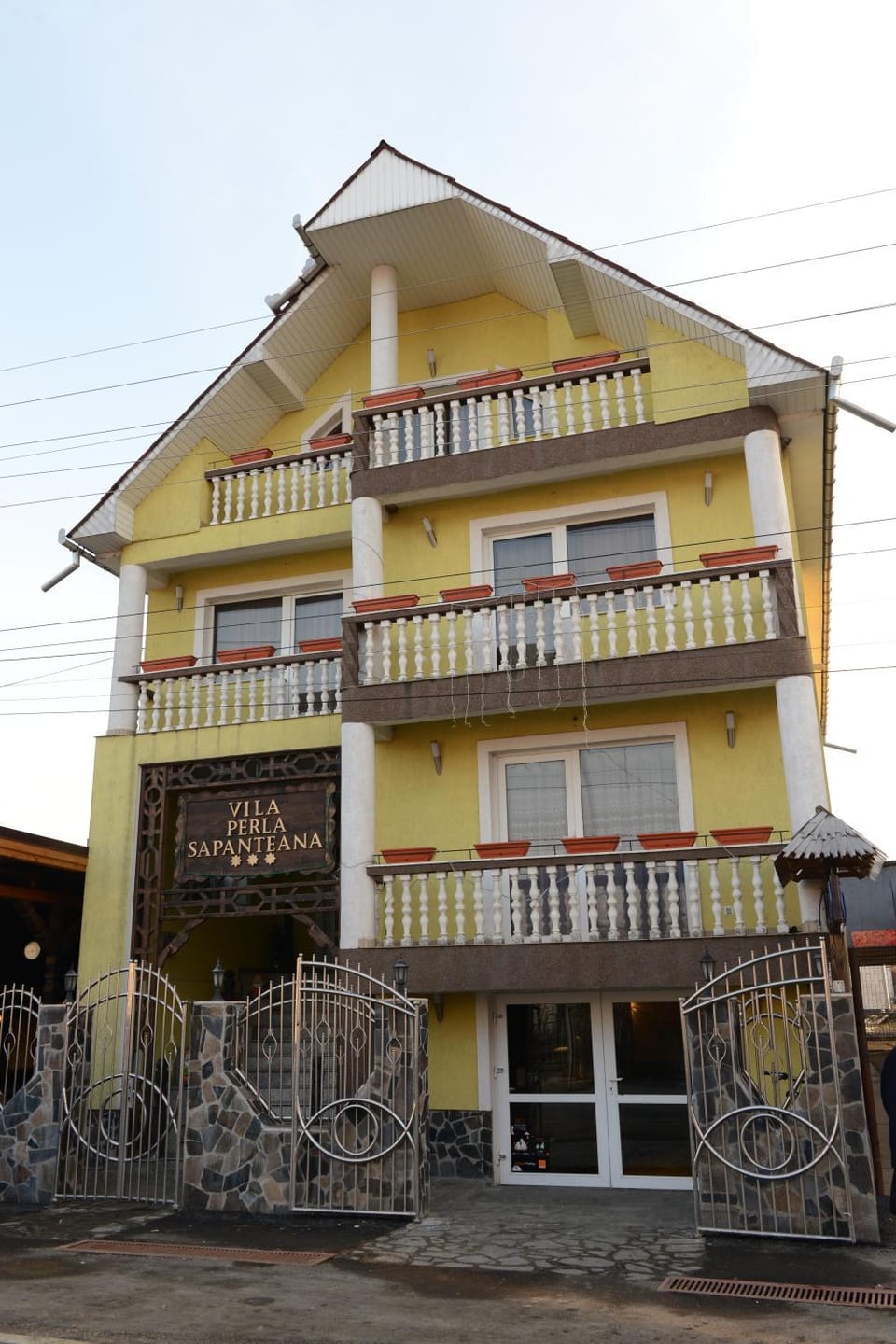 Vila Perla Sapanteana Bed and Breakfast in Romania