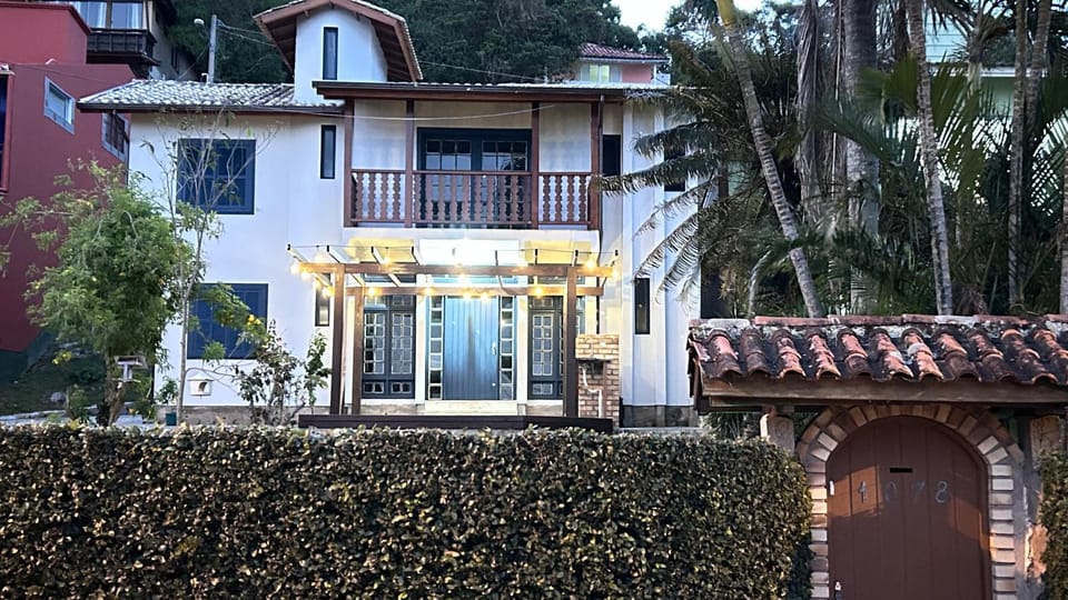 Property building, Balcony/Terrace