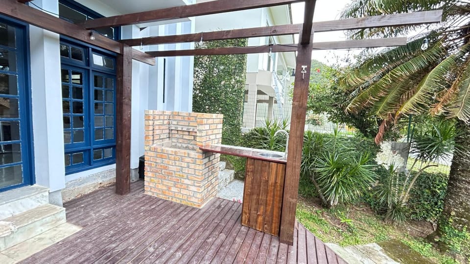 BBQ facilities, Garden, Balcony/Terrace