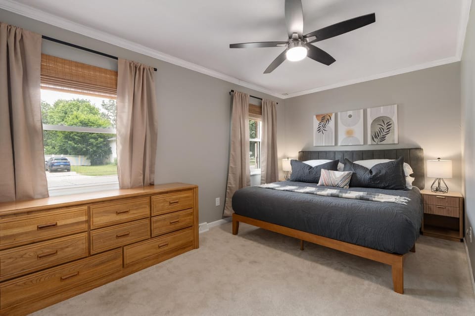 Bed, Bedroom