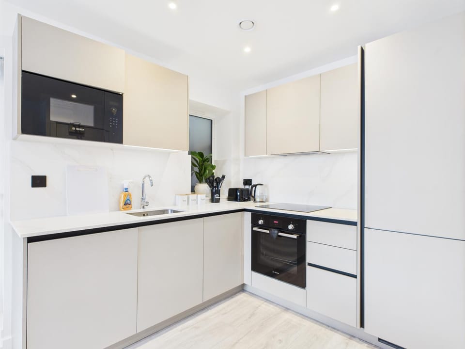 Coffee/tea facilities, Kitchen or kitchenette, dishwasher, minibar, oven, pet friendly, stove, kitchen