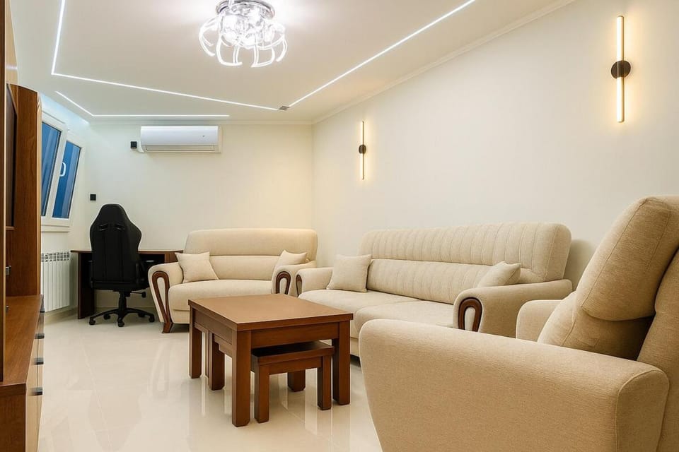 Living room, Seating area, air conditioner