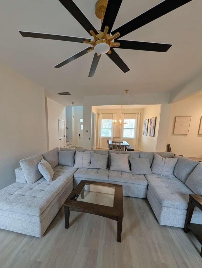 Cozy Modern Retreat in Douglasville House in Douglasville