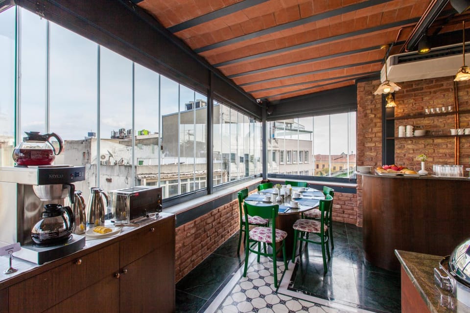 Balcony/Terrace, Dining area, On site