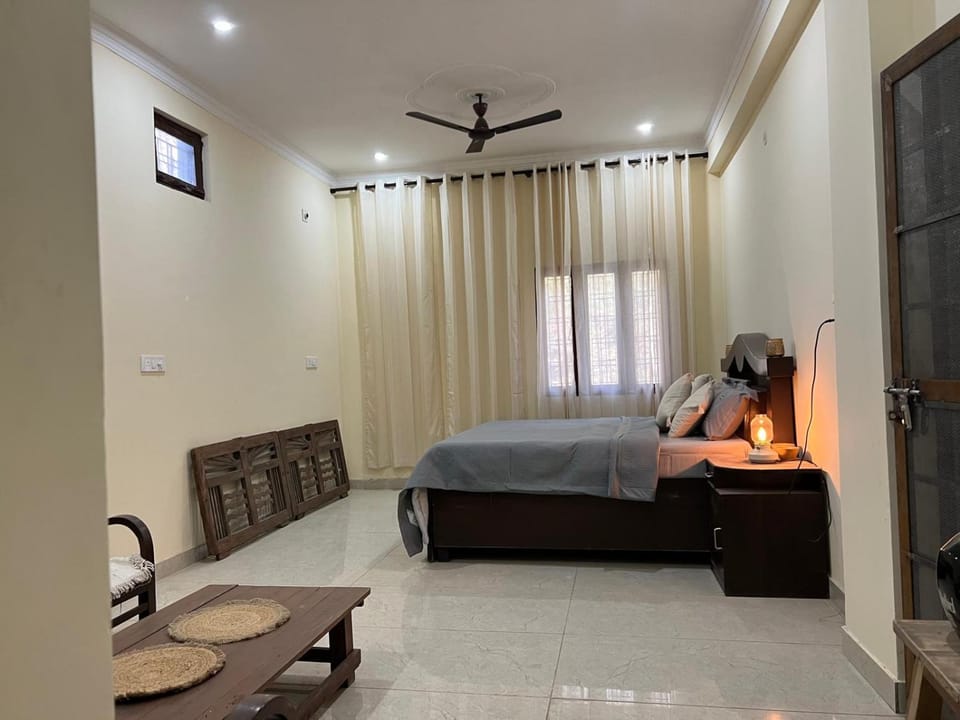 Modern Monk BnB Bed and Breakfast in Uttarakhand