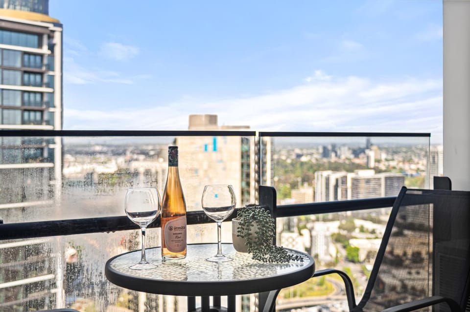 Day, View (from property/room), Balcony/Terrace, City view