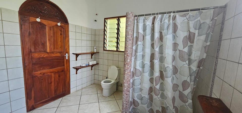 Spacious 2 Bdrm Swahili Apartment with Pool Apartment in Mombasa County