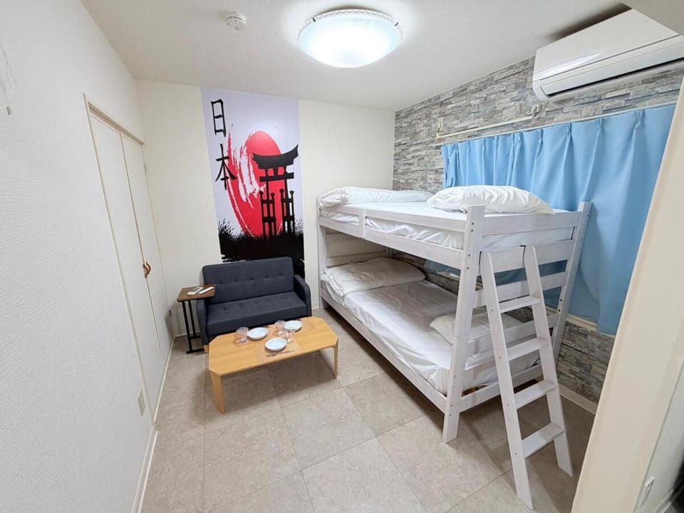 bunk bed