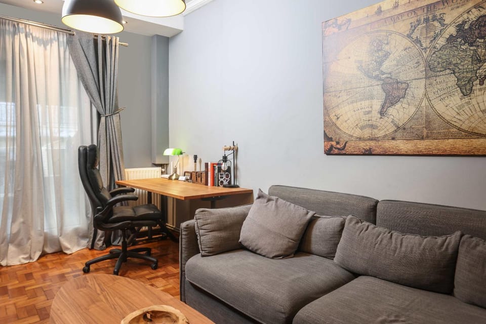 Urban East Comfort Apartment in Thessaloniki