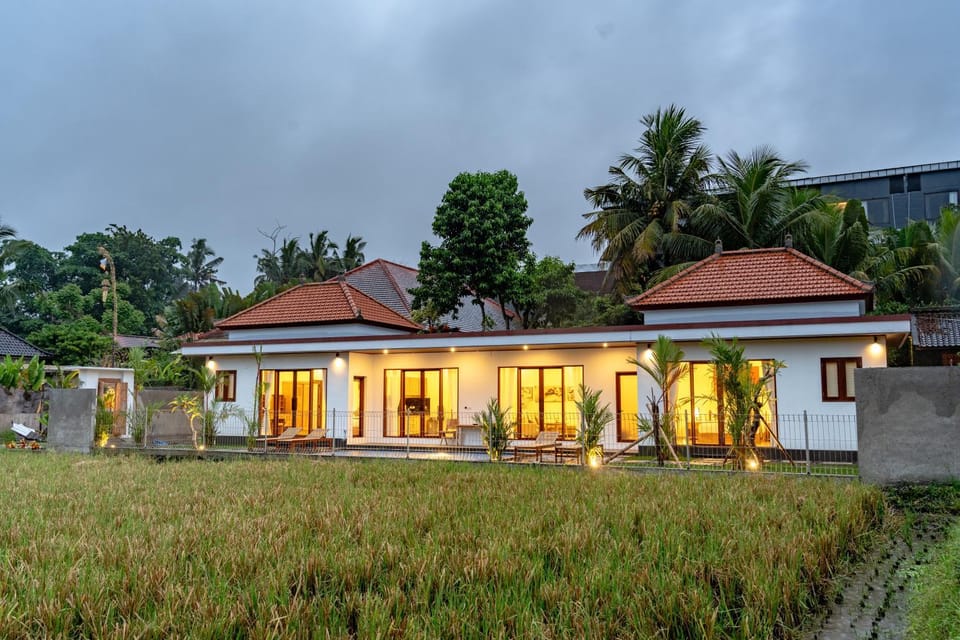 Property building, Natural landscape
