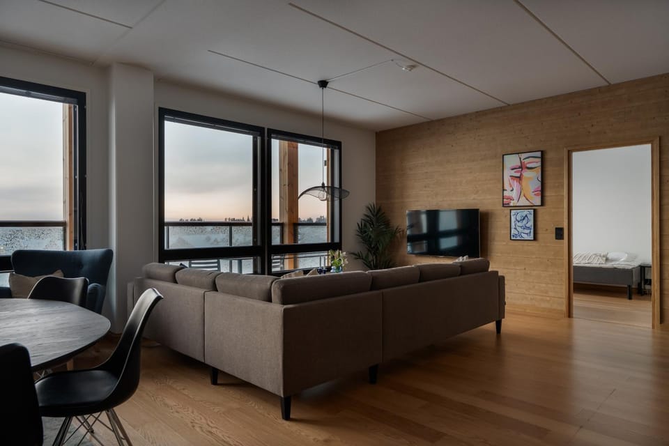 TV and multimedia, View (from property/room), Living room, Mountain view, heating, internet