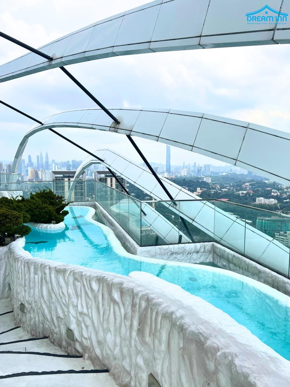 Hot Tub, Swimming pool