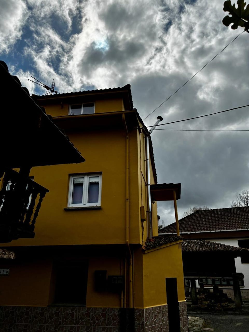Property building, Day