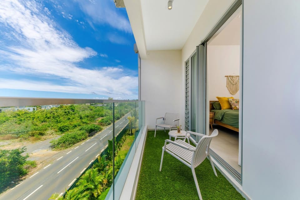 Natural landscape, View (from property/room), Balcony/Terrace