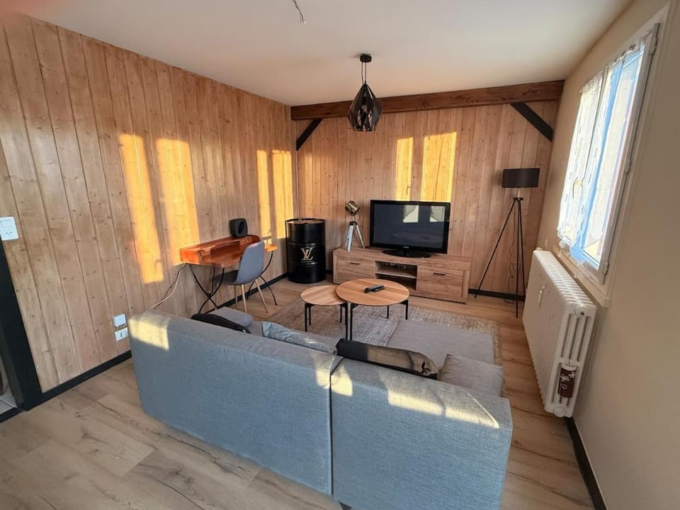 Communal lounge/ TV room, Living room, Lounge or bar, Seating area