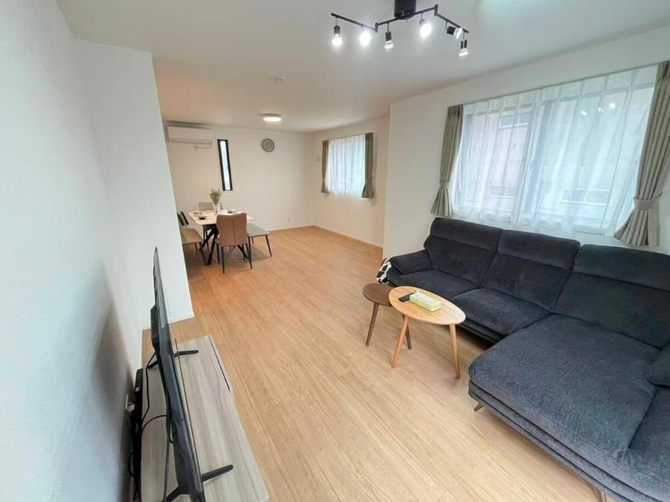 福の荘 空港3号棟 Apartment in Fukuoka