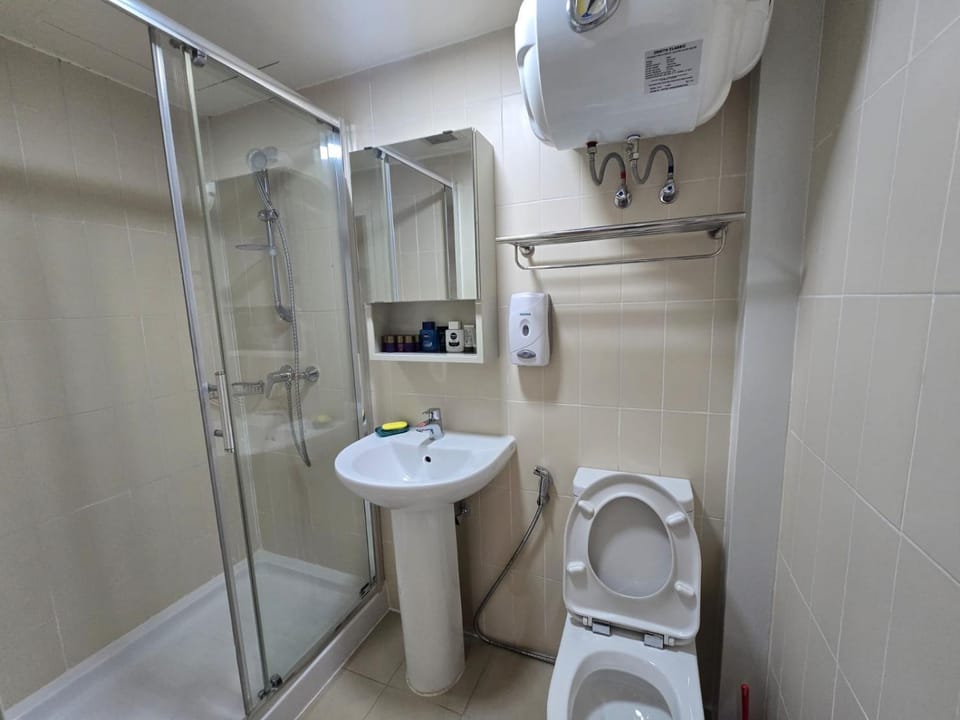 Shower, Bathroom