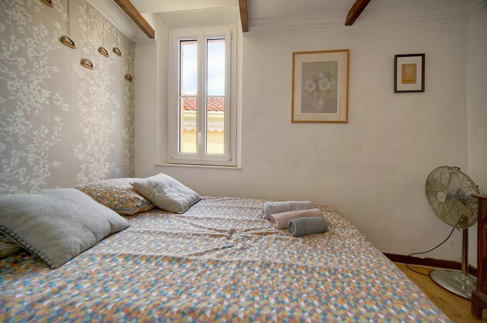 FRGK Fisherman House Rooftop Terrace Walk to Palais Suquet Villa in Cannes