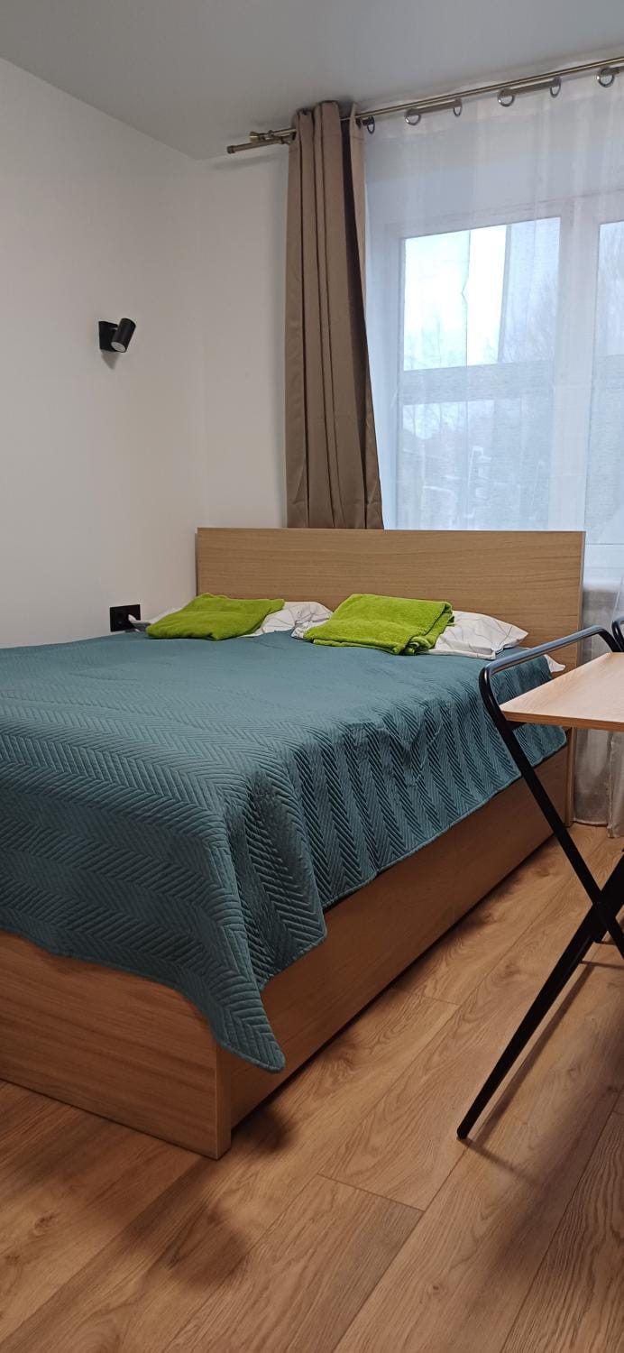 Bed, Living room, Seating area