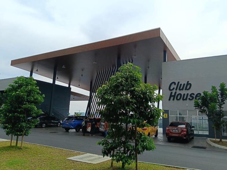 Homestay Nurul - Adelia 3 Bangi Avenue, near Bangi Wonderland Apartment in Negeri Sembilan, Malaysia