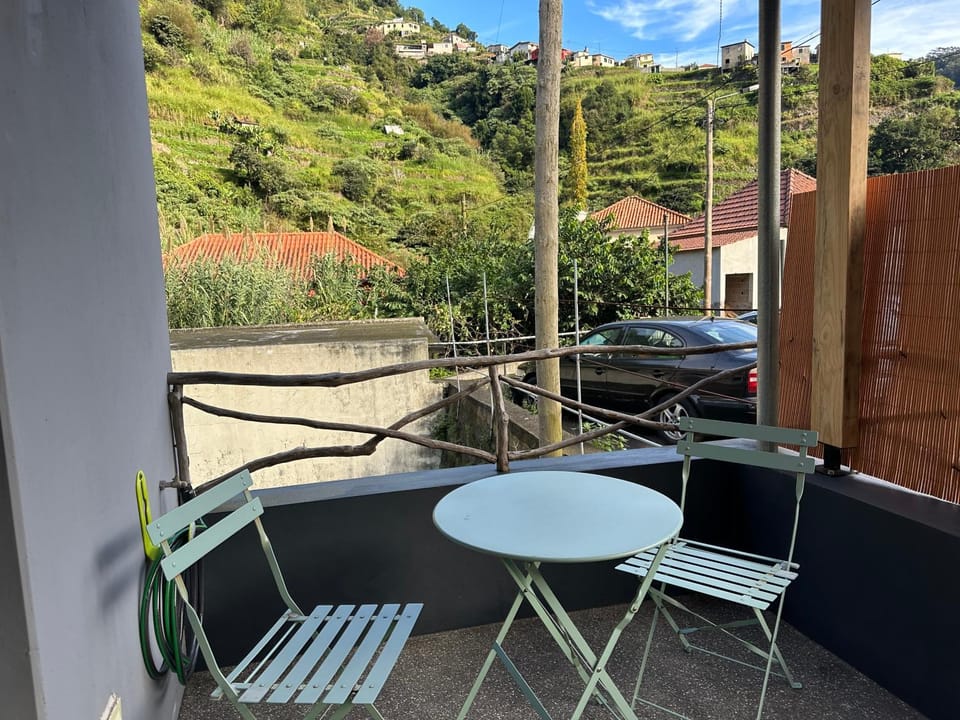 Property building, Balcony/Terrace