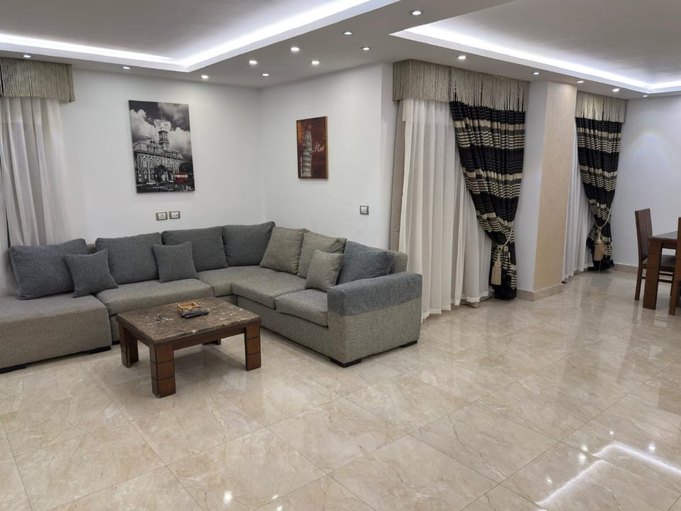 Le Royal Residence 1 Apartment in Cairo Governorate