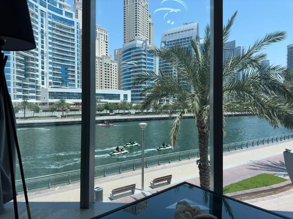 Modern 2 Bedroom Apartment in Dubai Marina Apartment in Dubai