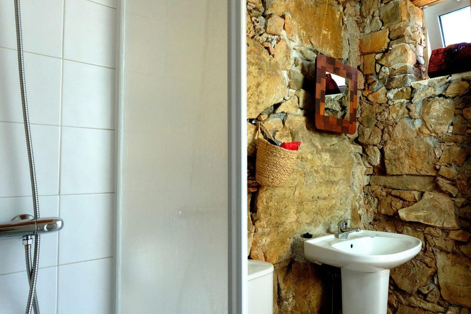 La Shalu - Quinta d'Alegria Bed and Breakfast in Aveiro District, Portugal