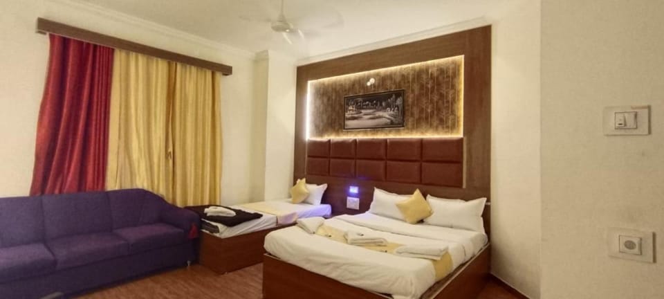 Hotel classic inn Hotel in Hyderabad