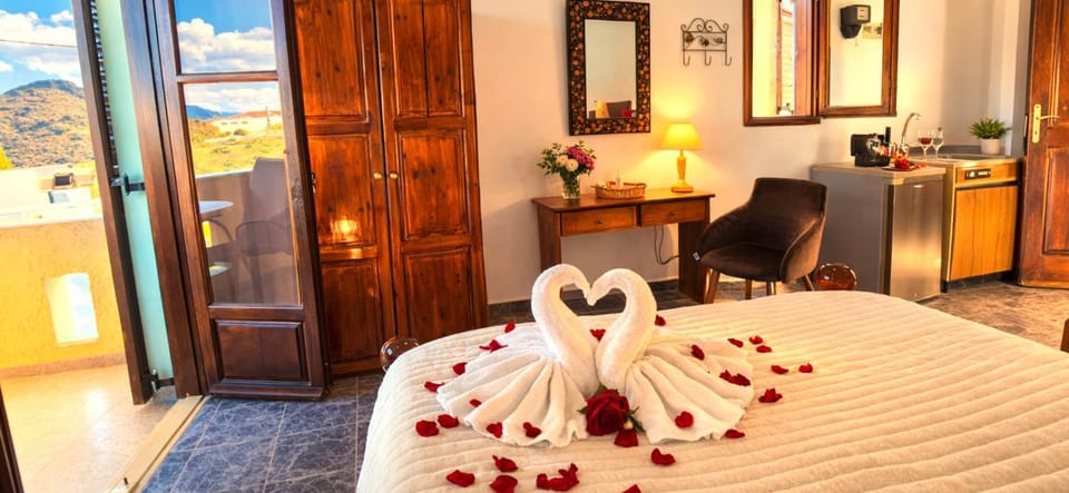 Knossos Skynest Apartment in Lasithi